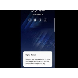 Исправлено обнаружение влаги в Galaxy S9 Plus